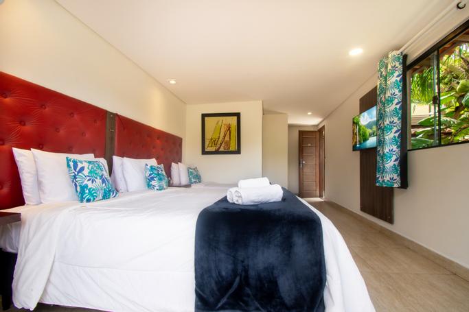 Latitud Hoteles |  | Barra da Lagoa