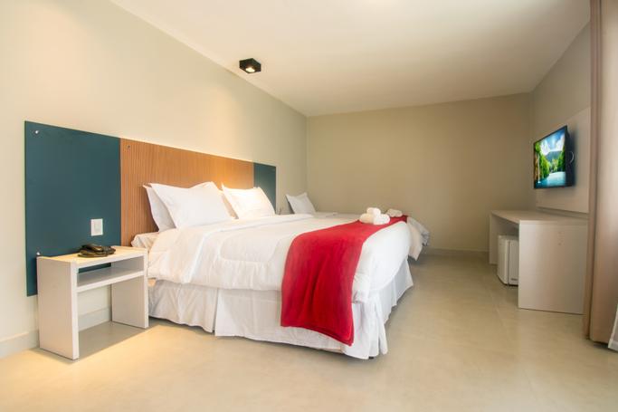 Latitud Hoteles |  | GAMMEL DANSK