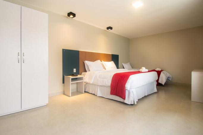 Latitud Hoteles |  | GAMMEL DANSK