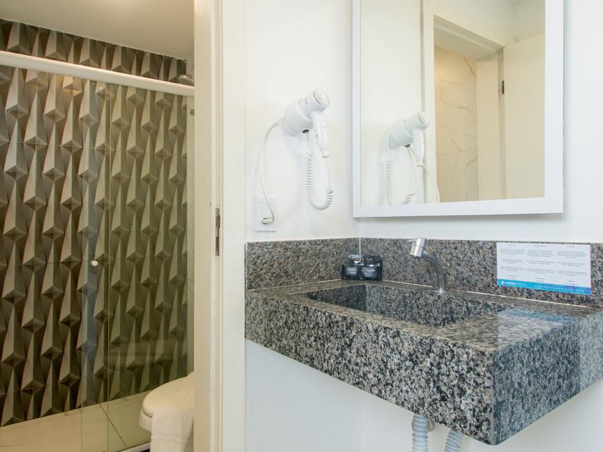 Latitud Hoteles | | 27