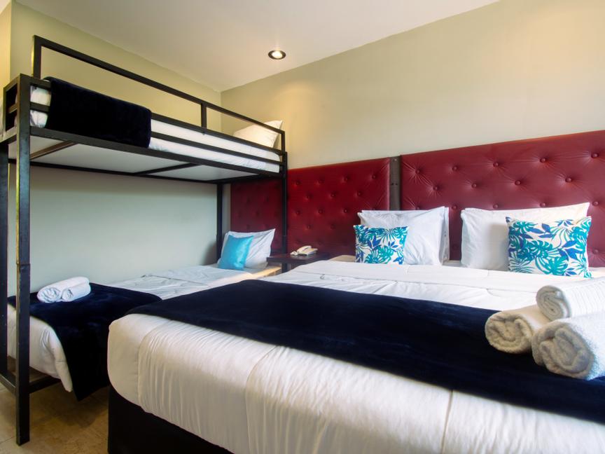 Latitud Hoteles |  | 13