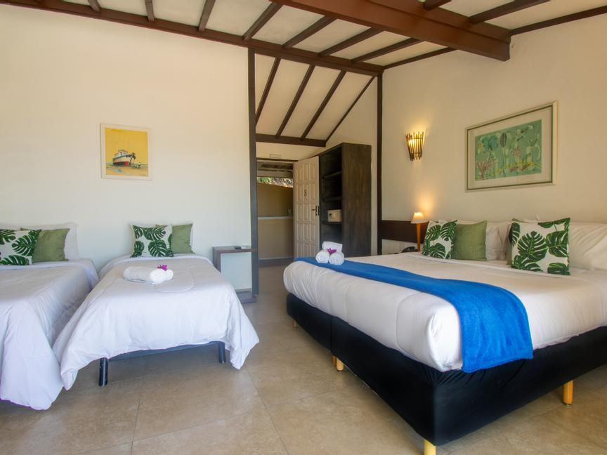 Latitud Hoteles | | 16